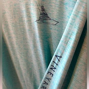 Men’s Vineyard Vines performance pullover | size Large